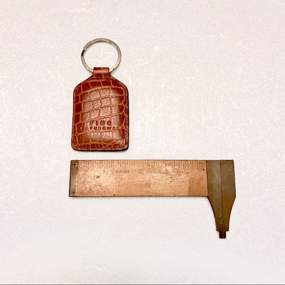 Embossed Leather Key Fob - Picture 3 of 4